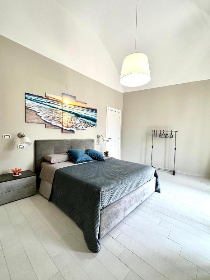 B&B La Reggia Del Sol Trani Ngoại thất bức ảnh