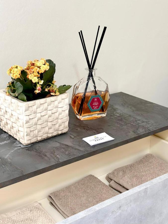 B&B La Reggia Del Sol Trani Ngoại thất bức ảnh