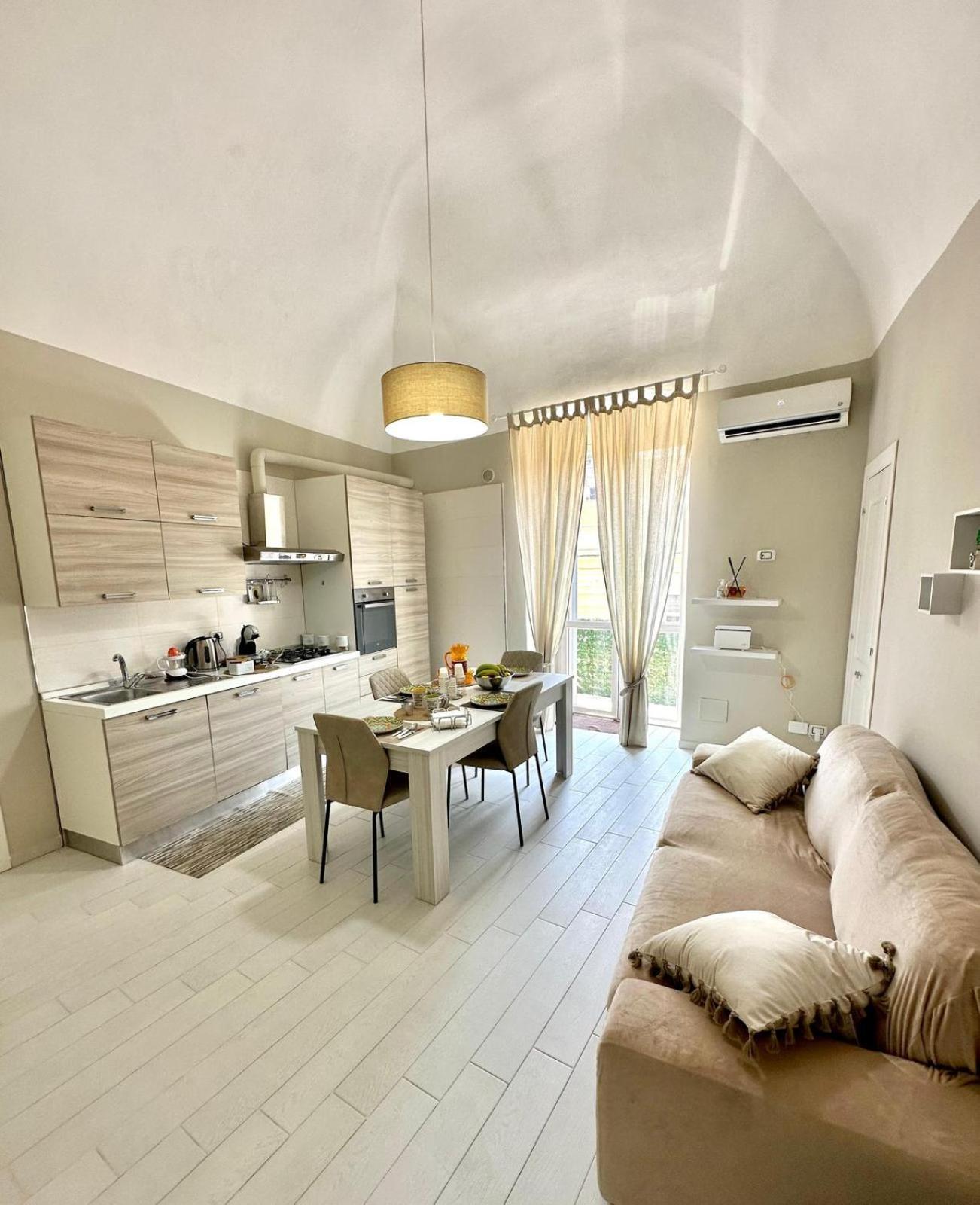 B&B La Reggia Del Sol Trani Ngoại thất bức ảnh